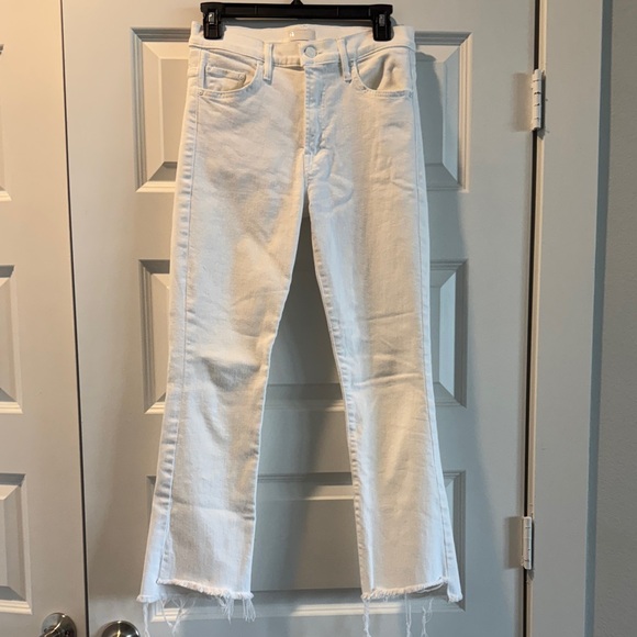 Mother Womens White Jeans frayed distressed bottom stretch for comfort size 27 - Picture 1 of 12